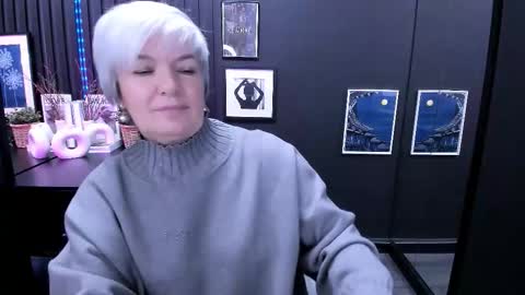 Carmen online show from March 1, 8:55 pm