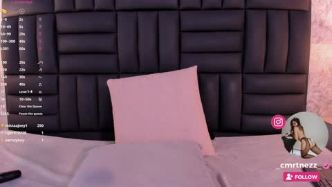    online show from December 24, 8:22 am