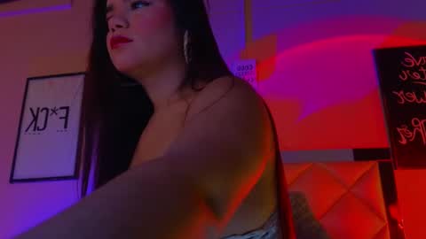 Carolina   online show from February 18, 8:49 am