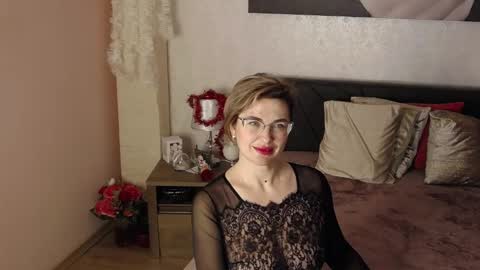 CaroJhones online show from January 17, 5:32 am