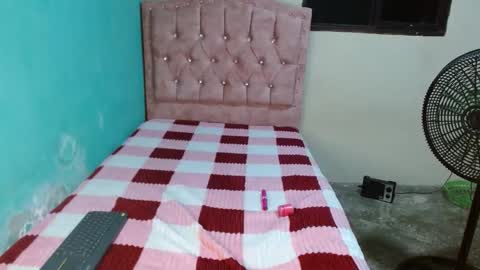 carol_lil1 online show from April 13, 2:06 am