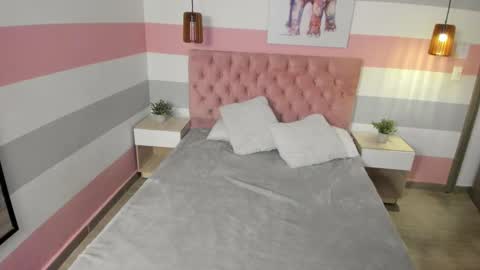 Snapshot of carol_pinter chatting on January 27, 1:30 pm Carol  online show from January 27, 1:30 pm