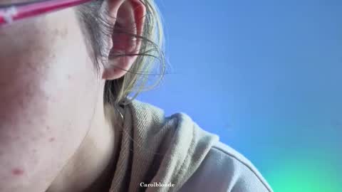 Char online show from December 20, 3:24 am