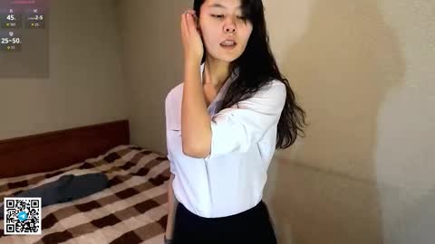 Kim online show from December 18, 1:17 pm