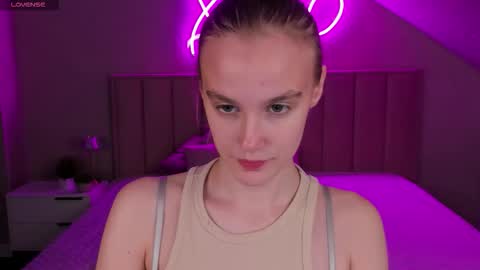 Snapshot of carolin_miller chatting on November 15, 10:34 am Carol online show from November 15, 10:34 am