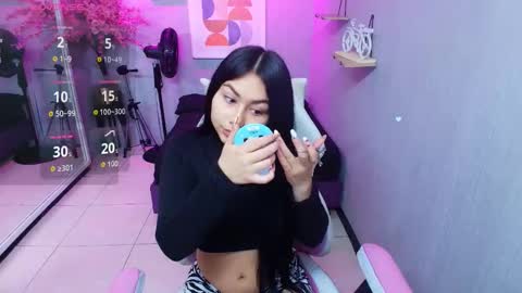 CAROLINA.  online show from March 23, 12:31 pm