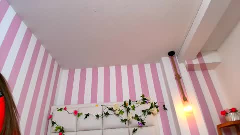 Snapshot of carolina_hernandez22 chatting on February 28, 12:31 pm Carolina online show from February 28, 12:31 pm