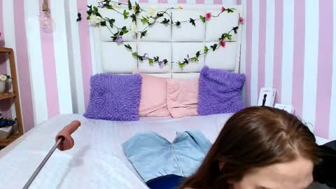 Snapshot of carolina_hernandez22 chatting on March 7, 9:38 pm Carolina online show from March 7, 9:38 pm