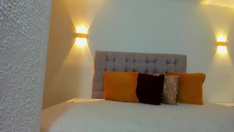 Snapshot of carolina_hernandez22 chatting on September 29, 11:48 am Carolina online show from September 29, 11:48 am