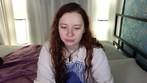 Snapshot of carolina_winter chatting on December 7, 8:11 am Mira online show from December 7, 8:11 am