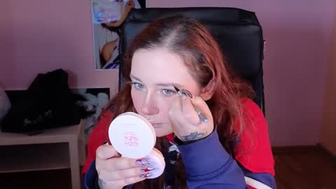 Snapshot of carolina_winter chatting on December 20, 7:55 am Mira online show from December 20, 7:55 am