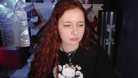 Snapshot of carolina_winter chatting on December 31, 5:33 am Mira online show from December 31, 5:33 am