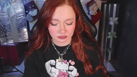 Snapshot of carolina_winter chatting on January 3, 8:32 am Mira online show from January 3, 8:32 am