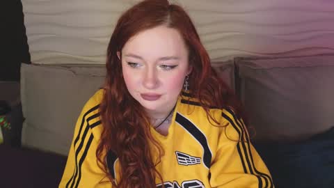 Snapshot of carolina_winter chatting on January 23, 8:25 am Mira online show from January 23, 8:25 am