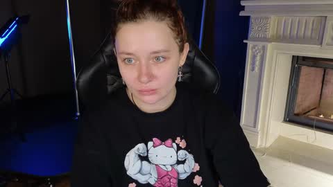 Snapshot of carolina_winter chatting on February 5, 5:41 am Mira online show from February 5, 5:41 am