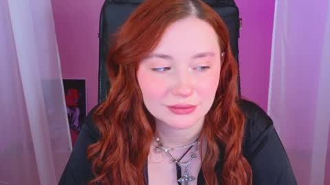 Snapshot of carolina_winter chatting on February 16, 8:32 am Mira online show from February 16, 8:32 am