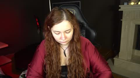 Snapshot of carolina_winter chatting on February 24, 8:27 am Mira online show from February 24, 8:27 am