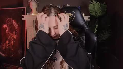 Snapshot of carolina_winter chatting on February 26, 6:04 am Mira online show from February 26, 6:04 am