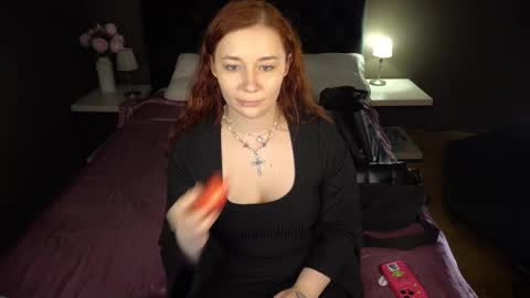 Snapshot of carolina_winter chatting on March 7, 9:07 am Mira online show from March 7, 9:07 am