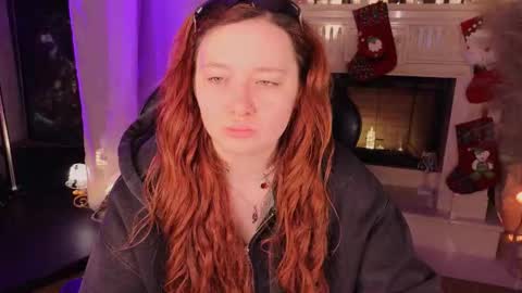 Mira online show from December 5, 2:36 pm