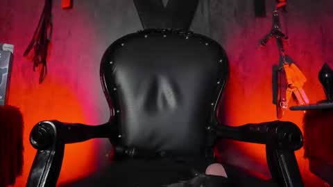 Snapshot of carolinaarias_ chatting on February 21, 10:37 pm carolina online show from February 21, 10:37 pm
