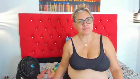 Carolina online show from September 22, 5:26 pm