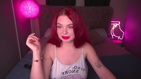 carolinadia online show from December 2, 11:51 pm