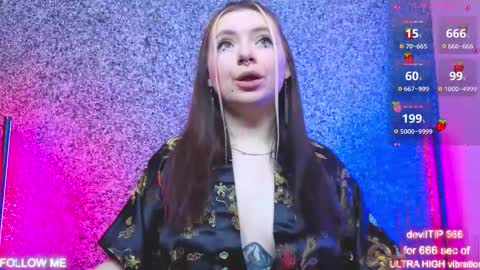 Ask me better xx online show from October 18, 10:49 am