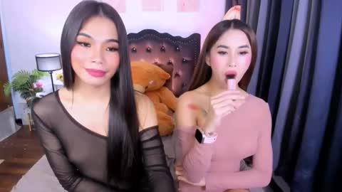 Snapshot of carolinariches chatting on November 28, 7:05 pm Just call me Carolina online show from November 28, 7:05 pm