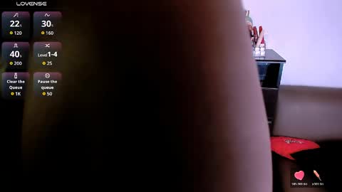 carolina online show from April 6, 11:27 pm