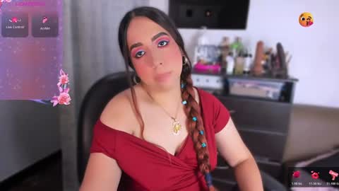 carolina online show from July 4, 9:43 pm