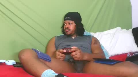 carolinayungin96 online show from September 24, 7:50 pm