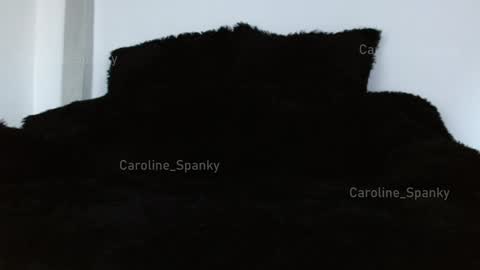 caroline online show from December 18, 10:13 pm