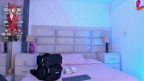 Caroline online show from April 5, 12:24 pm