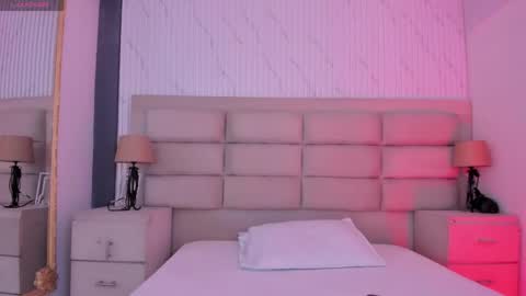 Caroline online show from April 20, 12:30 pm