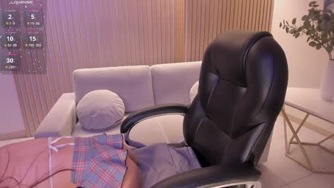 Caro online show from December 9, 2:34 am