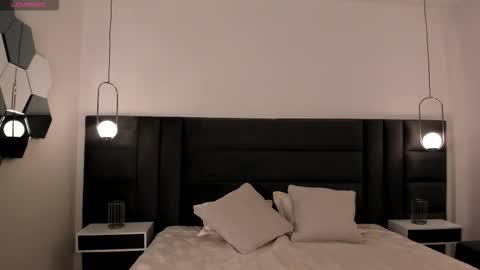 Caro online show from December 17, 10:21 am