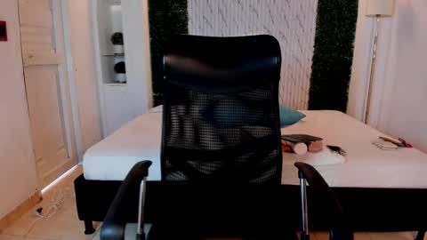 Caro  online show from November 15, 7:43 pm