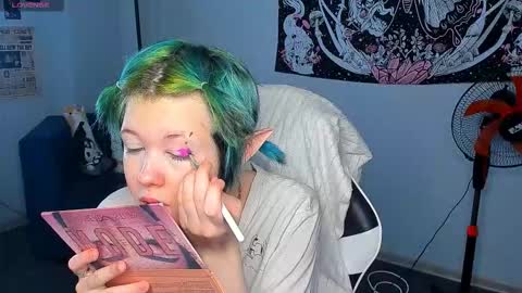 CarolineRichter online show from March 19, 2:48 am