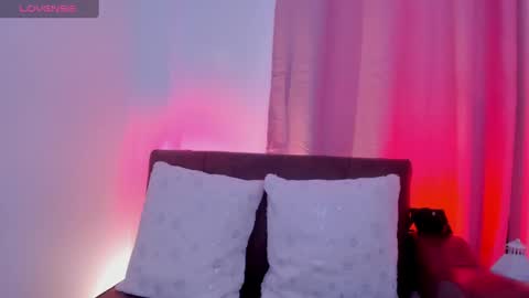 carolinna_ online show from January 7, 2:08 pm