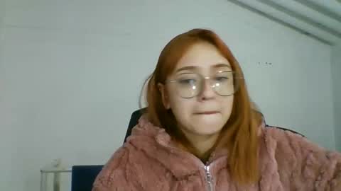 Snapshot of carolinnapinkman chatting on May 31, 8:10 pm carolinnapinkman online show from May 31, 8:10 pm