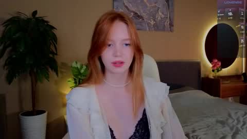 Snapshot of carolinnk chatting on September 18, 2:08 pm Caro online show from September 18, 2:08 pm