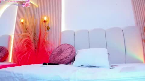 Carol Rivera  online show from December 16, 8:14 pm