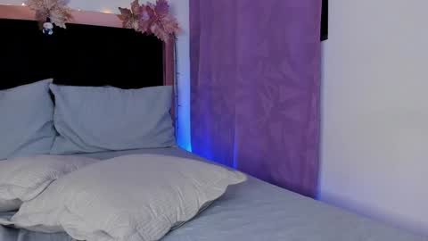 Caro  online show from January 4, 1:31 am