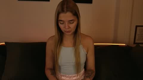 carriebradshawww online show from October 24, 5:09 pm