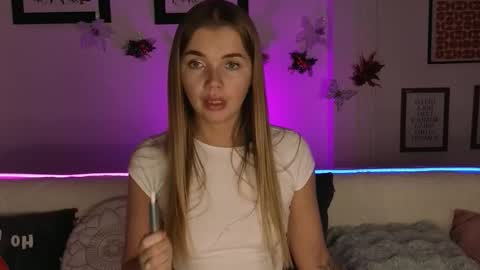 carriebradshawww online show from November 30, 5:00 am