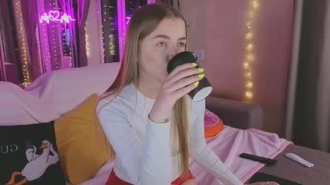 carriebradshawww online show from April 20, 6:31 pm