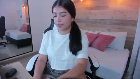 carriepink_ online show from September 16, 12:17 pm