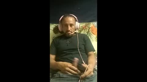 carrilloeverardo219 online show from March 27, 4:40 am