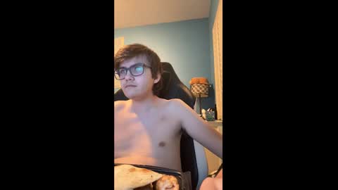 Snapshot of carter10101000 chatting on September 21, 8:05 am carter10101000 online show from September 21, 8:05 am